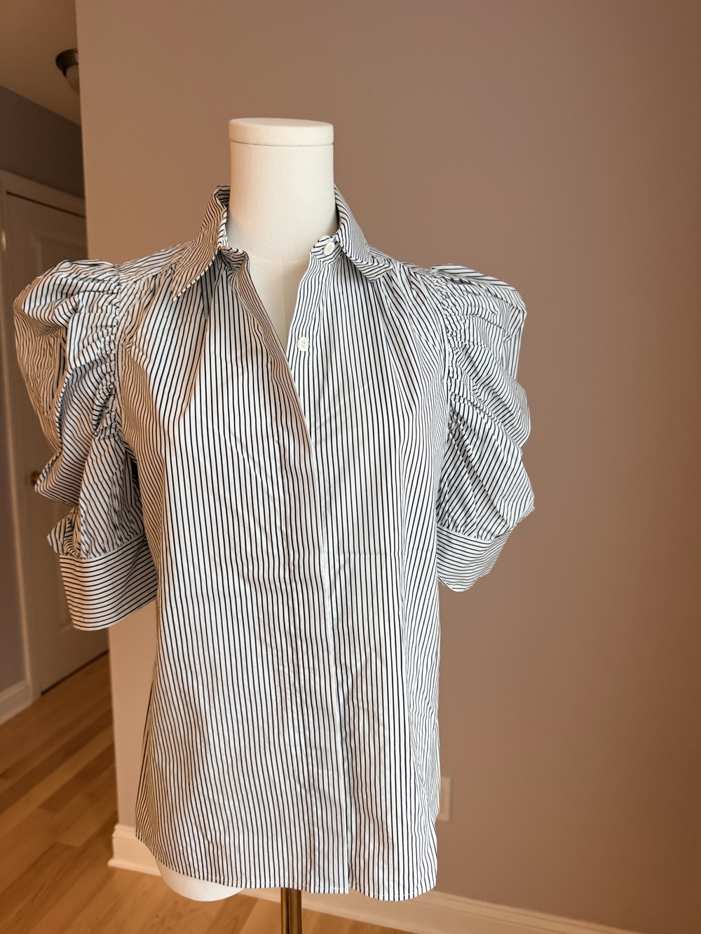 Frame Denim Black & White Striped Puff-Sleeve Button Down Shirt